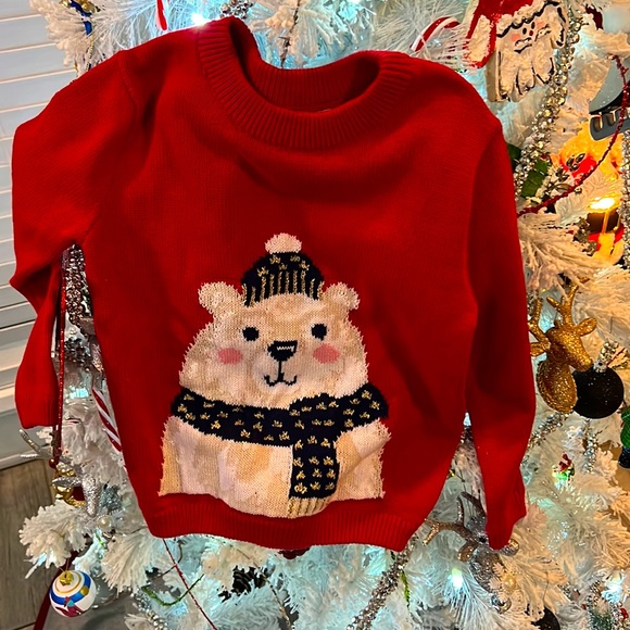 Old Navy Toddler girl polar winter bear sweater super cute! Sz 5t - Picture 1 of 5